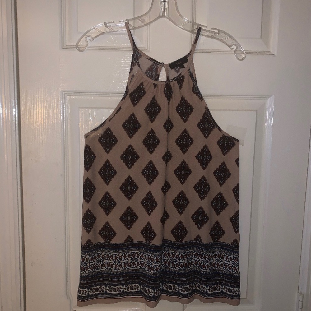 E (Hanger) M BRAND HALTER TOP